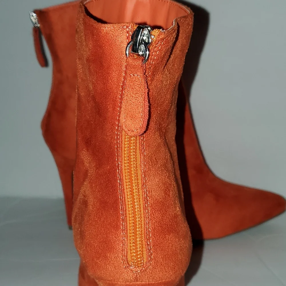 Booties LAST PAIR - Picture 3 of 7